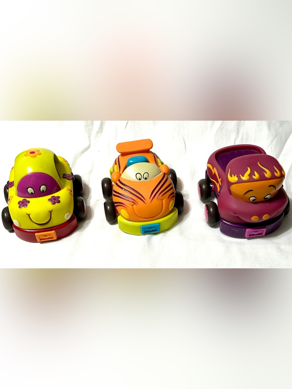 Toddler Kid Car Toys - B. toys Wheeee-ls! soft pull-back vehicles 3 pieces